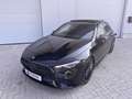 Mercedes-Benz A 200 d AMG Line Noir - thumbnail 1