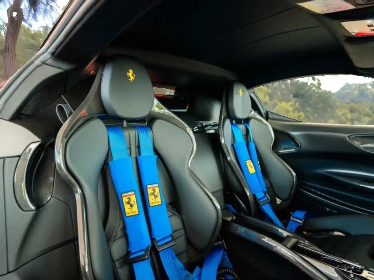 Ferrari SF90 Stradale Modrá - 2