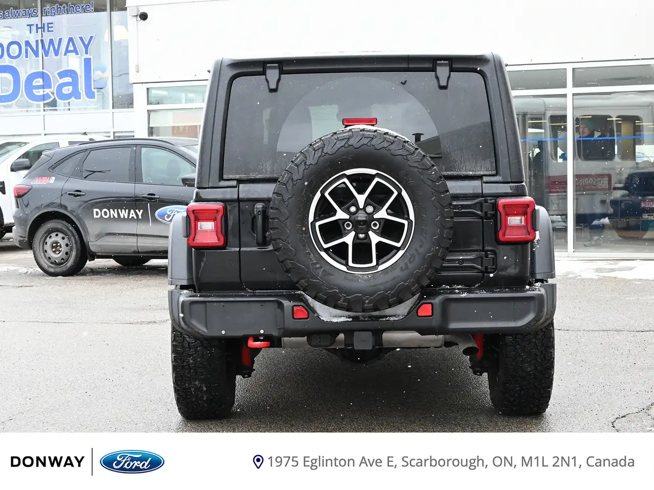 Jeep Wrangler снимка Jeep Wrangler