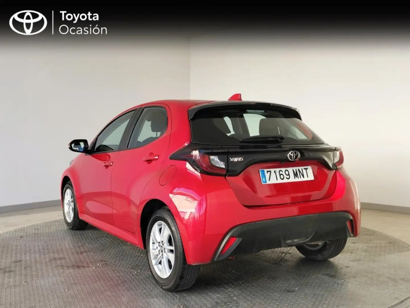Toyota Yaris 1.5 VVT-IE 100KW S-EDITION 125 5PT Rojo - 2