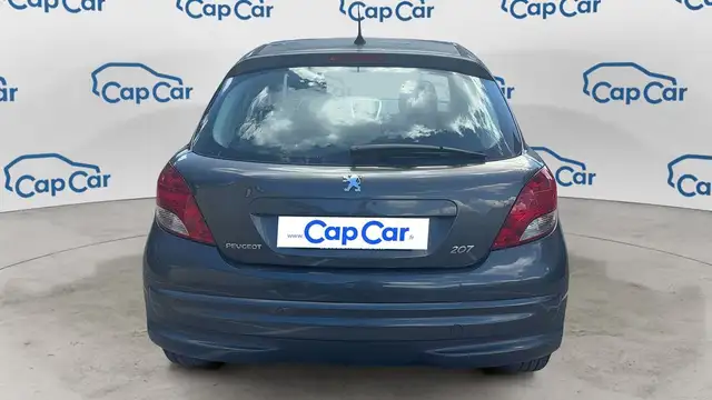 Peugeot 207 view 3