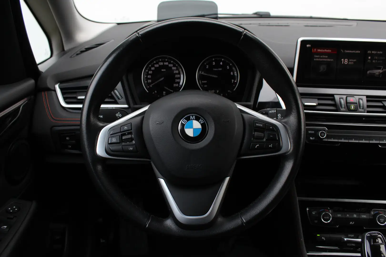 BMW 218 2 Serie Active Tourer 218i Executive Sport Line Au Schwarz - 2