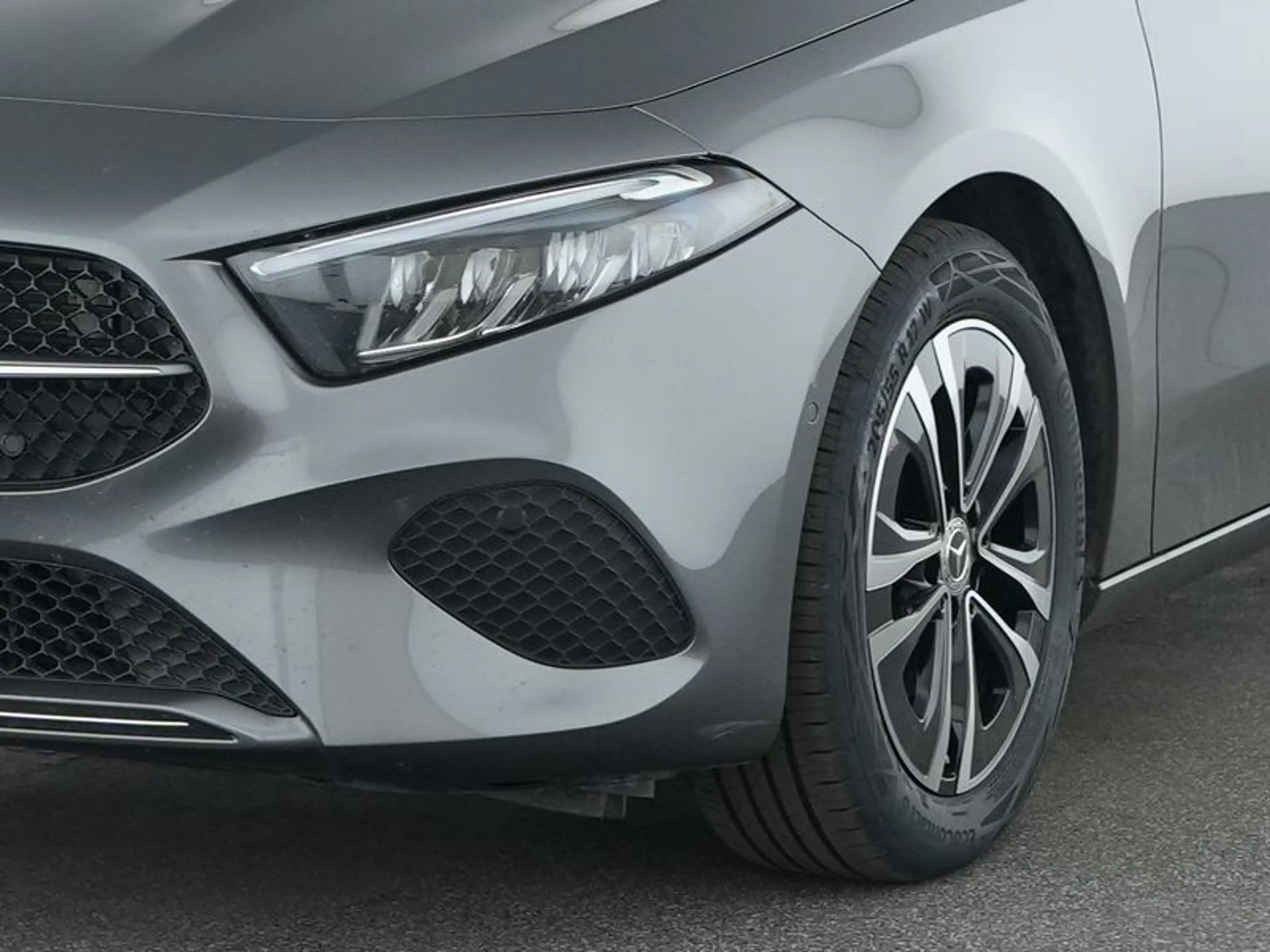 Mercedes-Benz A 200 , PROGRESSIVE KAMERA SPUR PDC SHZ — photo 6