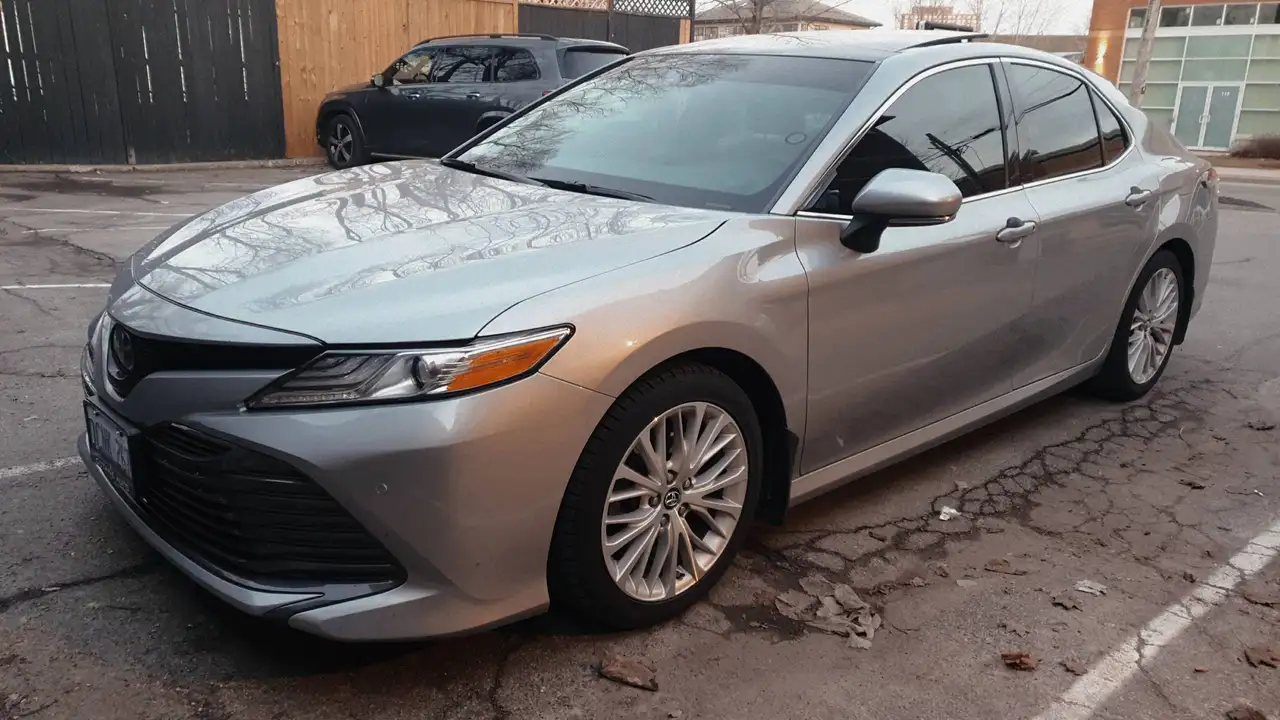 Toyota Camry снимка Toyota Camry