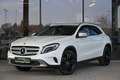 Mercedes-Benz GLA 200 d 4MATIC Aut. Bi-Xenon, Navi, Kamera, Teilleder Weiß - thumbnail 1