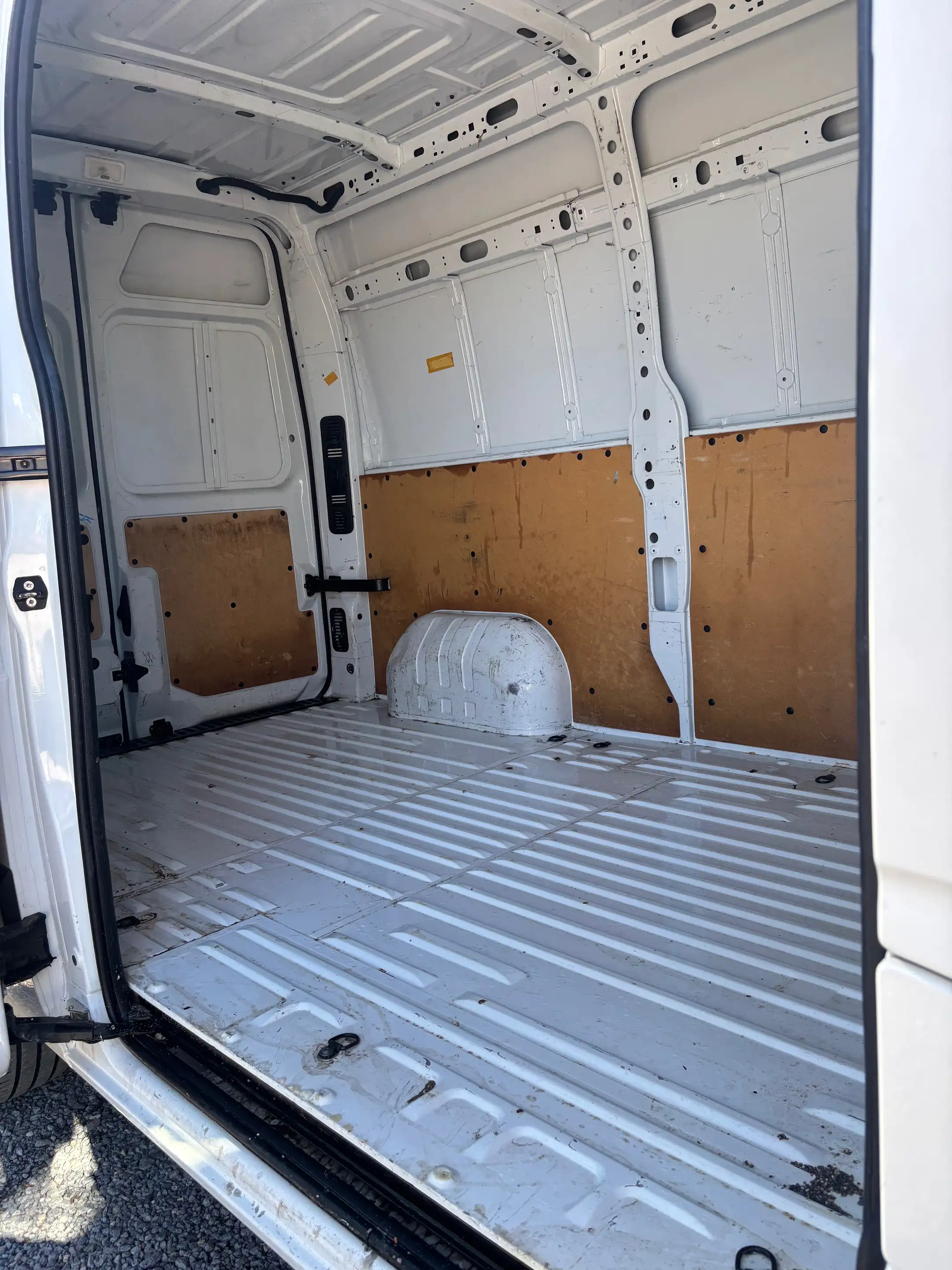Renault Master 2.3 dCi 33 L2H2 Grand Confort — photo 13