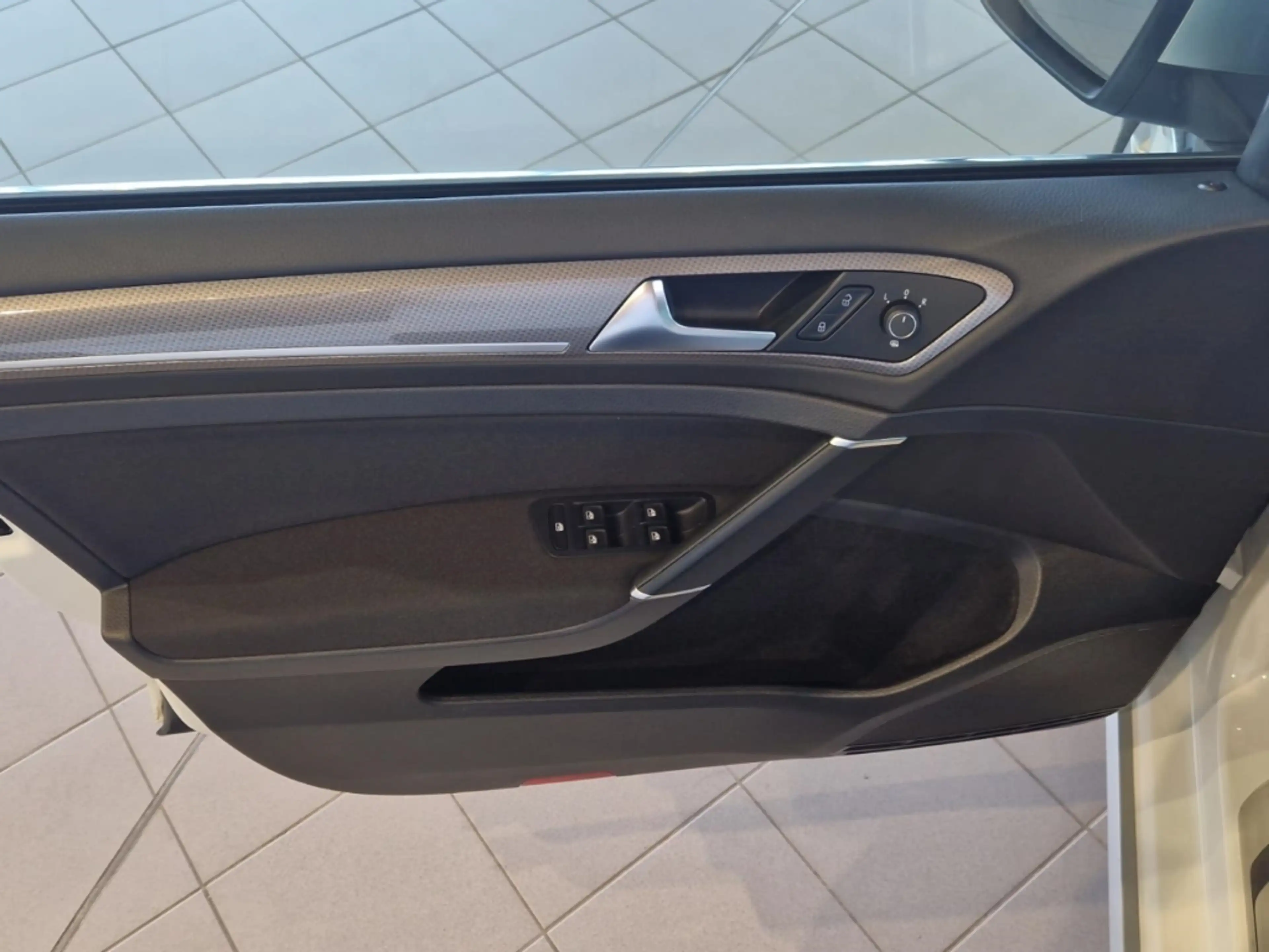 Volkswagen Golf VII Alltrack 2.0 TDI 4Motion DSG *AHK*LED*KAMERA*A — photo 12