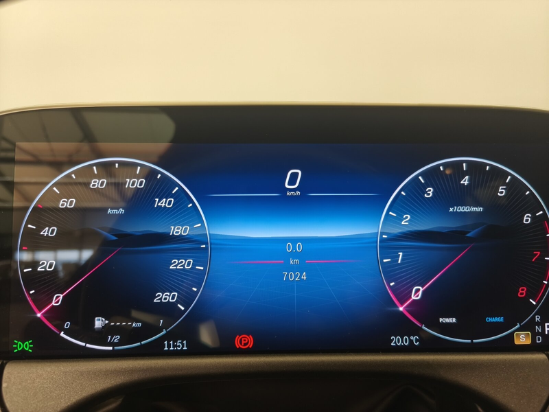 Mercedes-Benz E 200 E 200 T AMG Advanced AHK Fahrassi Plus Ambiente — photo 14