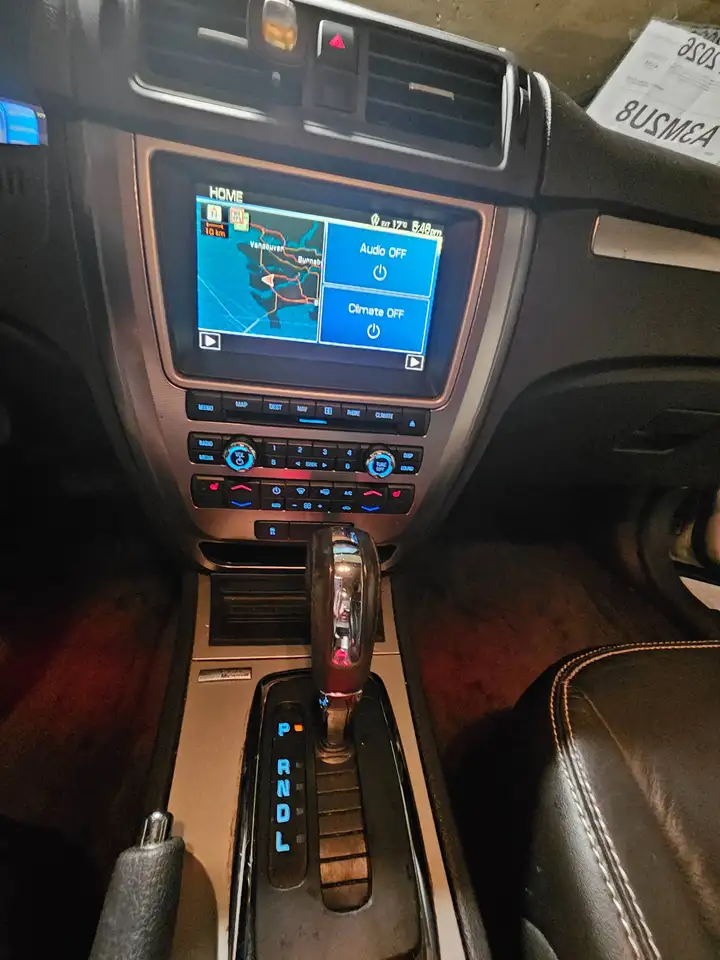 Ford Fusion снимка Ford Fusion