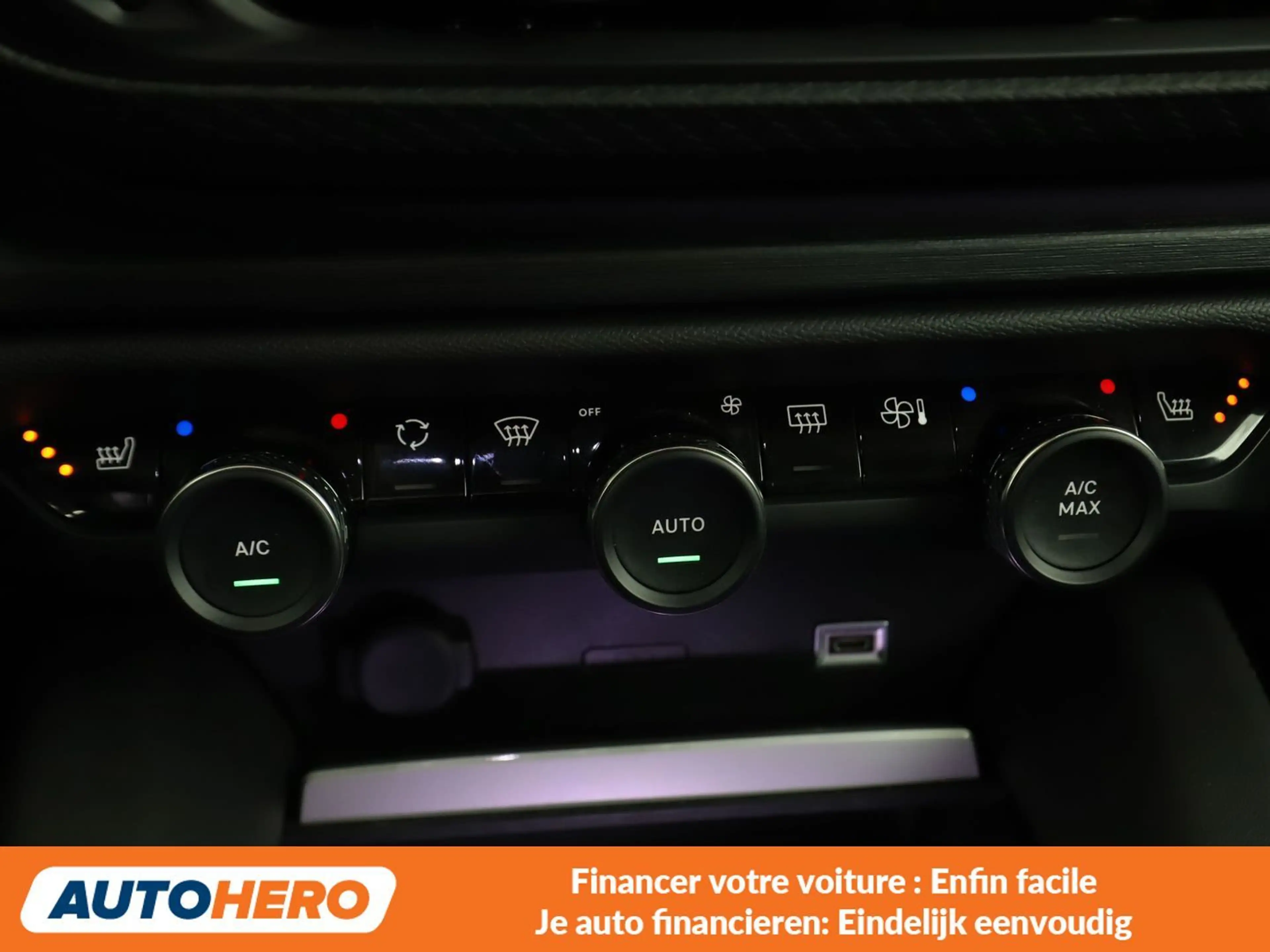 Citroen C5 X 1.6 Plug-in Hybrid Shine — photo 14