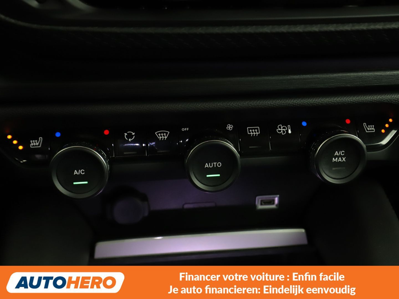 Citroen C5 X 1.6 Plug-in Hybrid Shine — photo 14