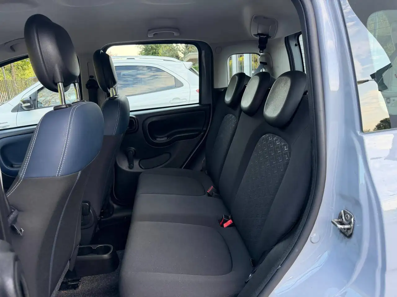 Fiat Panda III Cross 1.0 firefly hybrid Cross S&S, миниатюра 13