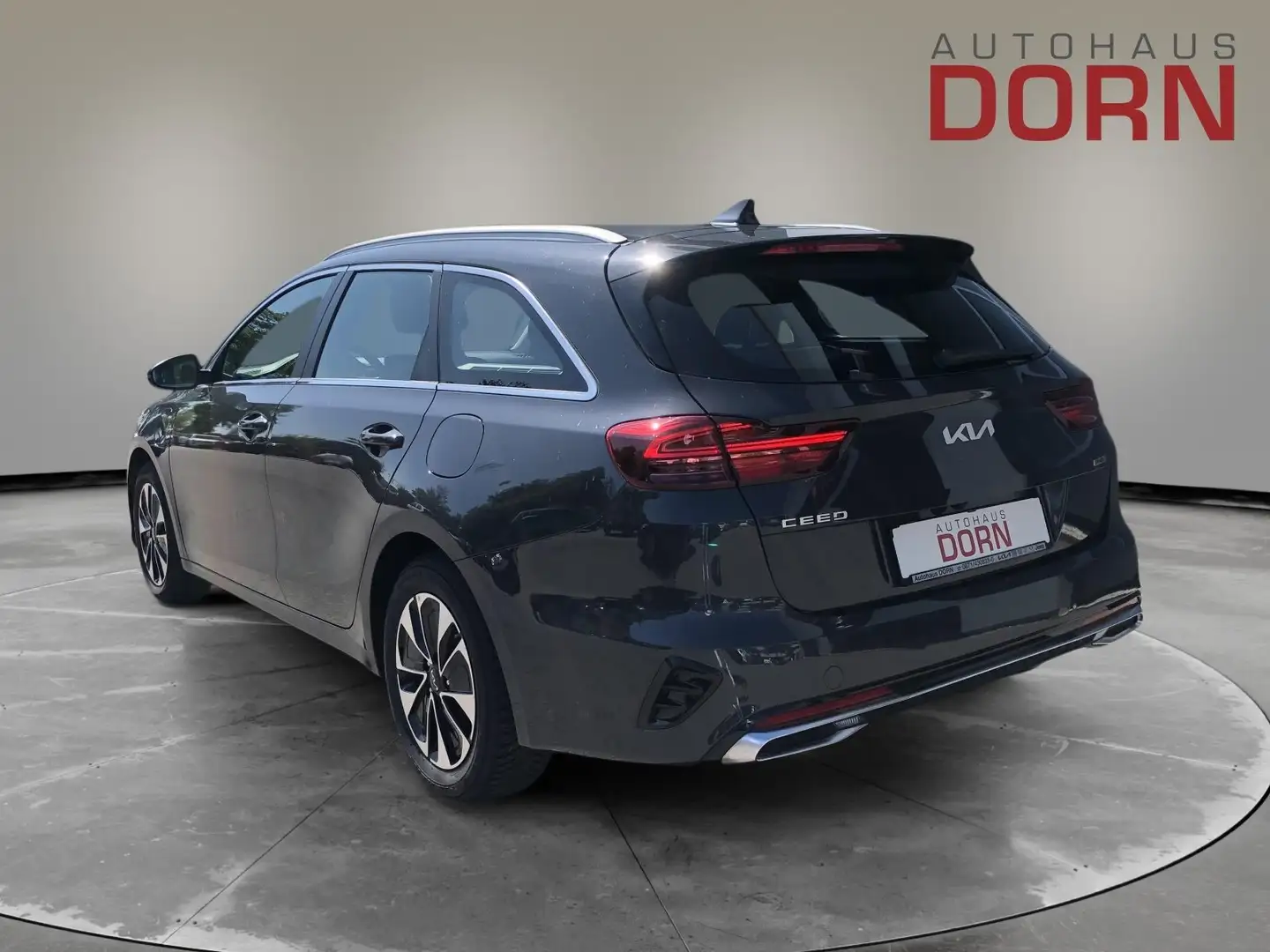 Kia Ceed SW / cee'd SW Spirit 1.6 PHEV Technologie-/ Sitzkomfort-Paket Grau - 2