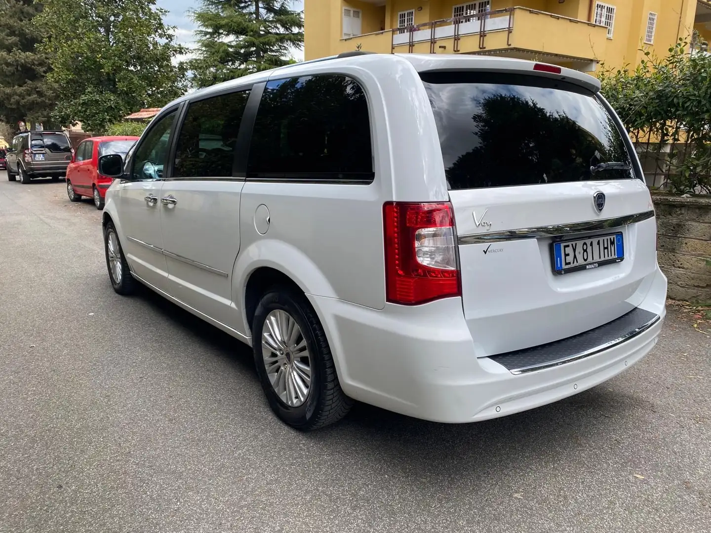 Lancia Voyager 2.8L Platinum 178cv auto - 2