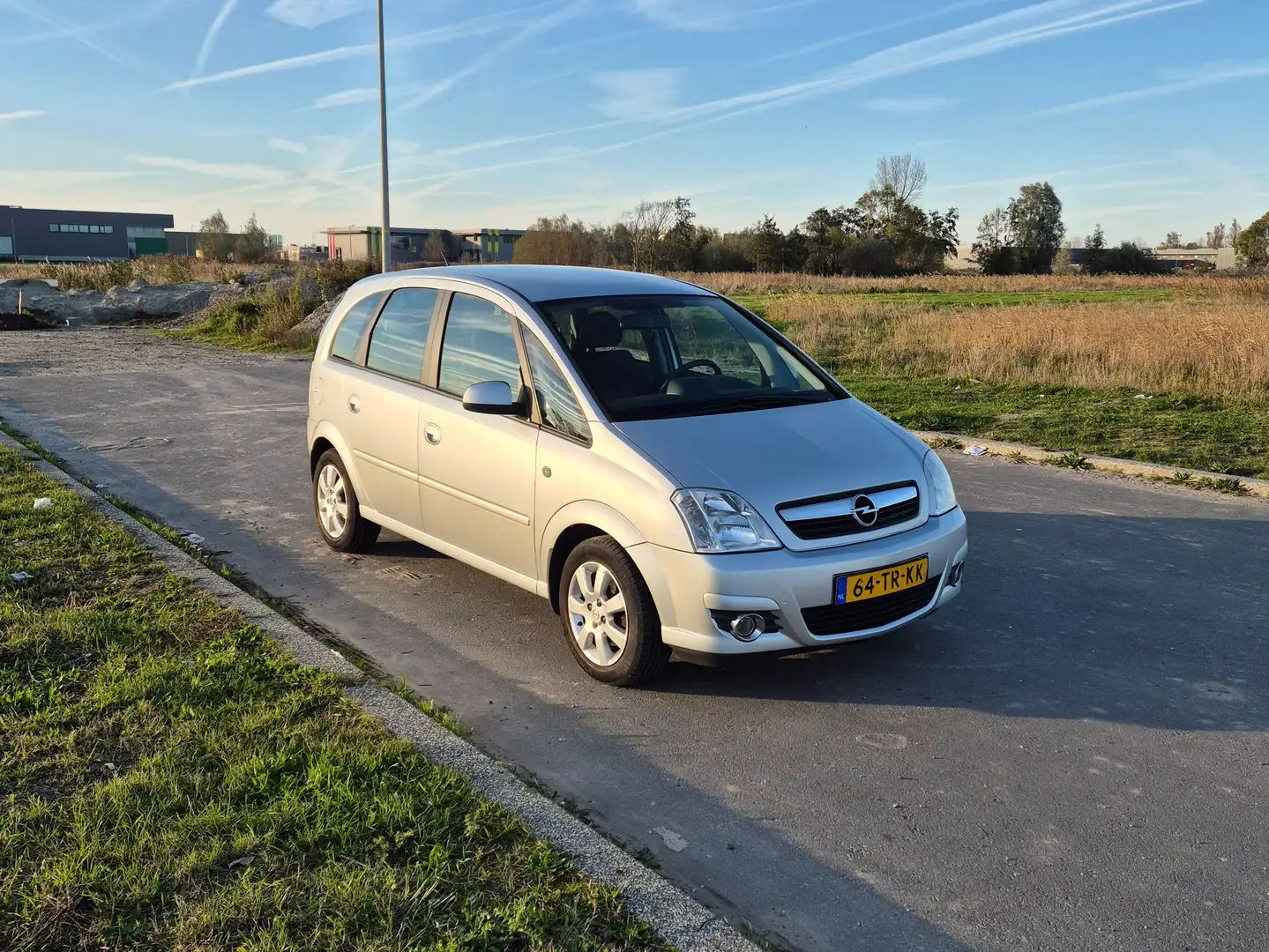 Opel Meriva Meriva+1.6-16V+Cosmo Zilver - 1