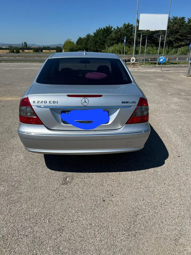 Mercedes-Benz E 220 cdi evo Elegance 170cv - 1