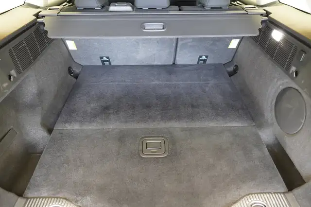 Ford Mondeo view 17