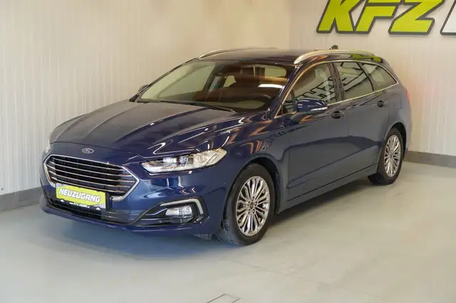 Ford Mondeo view 11