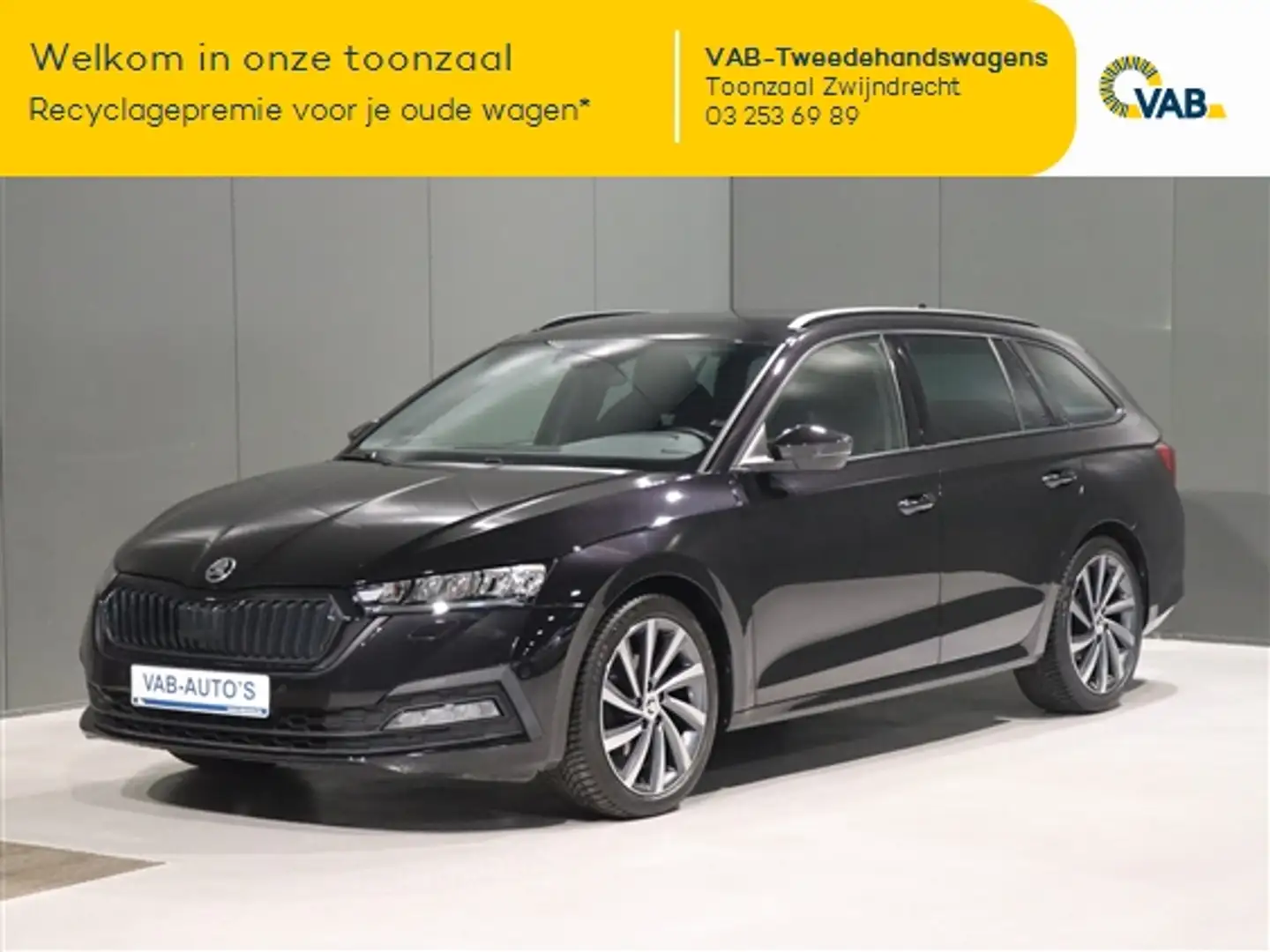 Skoda Octavia 1.5 TSI E-TEC MHEv AMBITION DSG Noir - 1