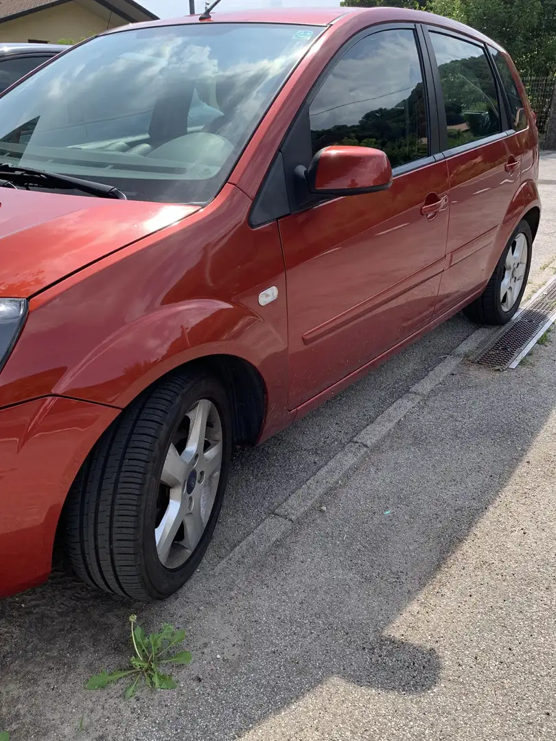 Ford Fiesta 5p 1.4 tdci Ghia - 1