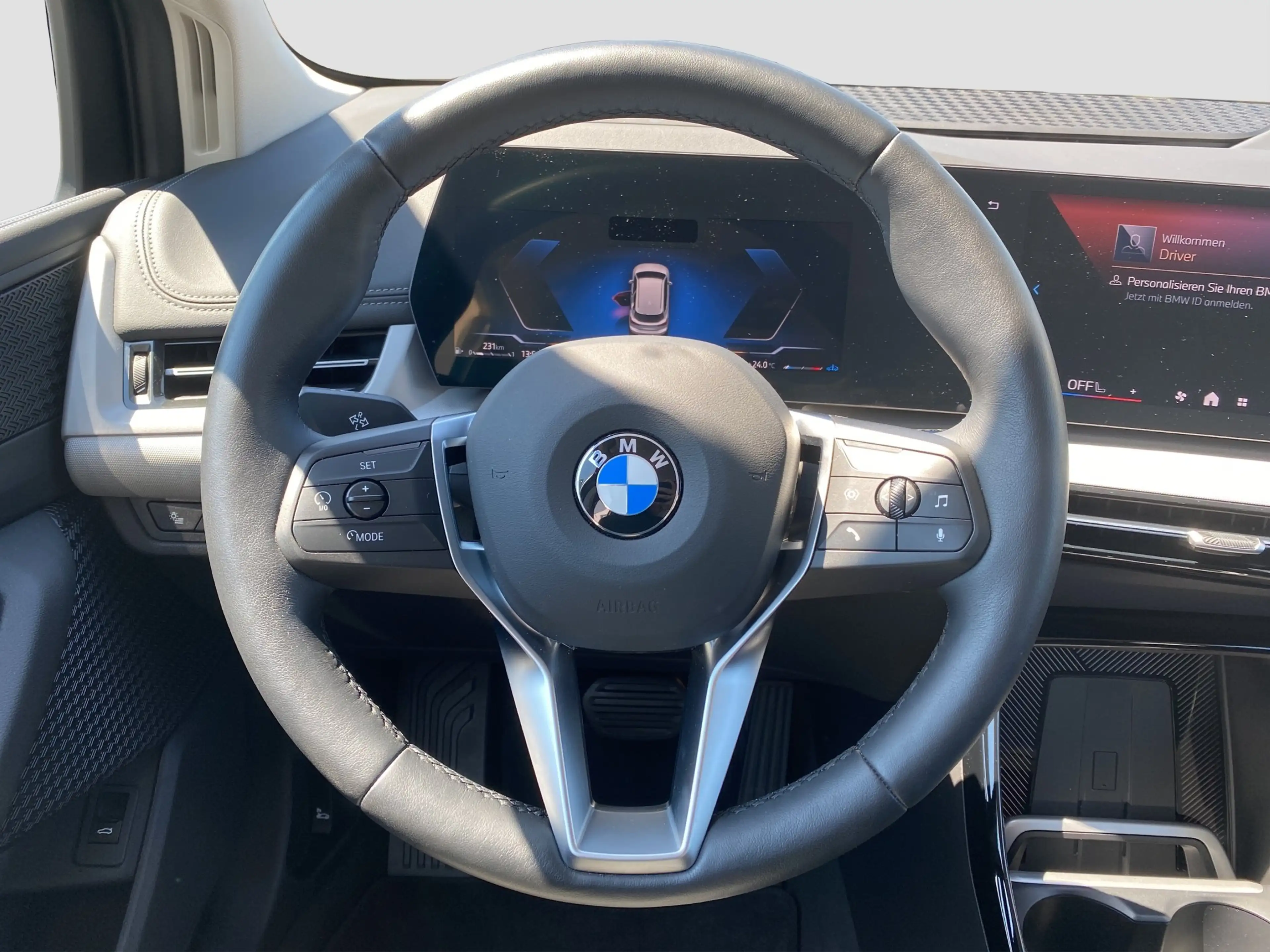 BMW 220 220d Active Tourer ACC SpurAss 360° AHK HUD HiFi N — photo 13