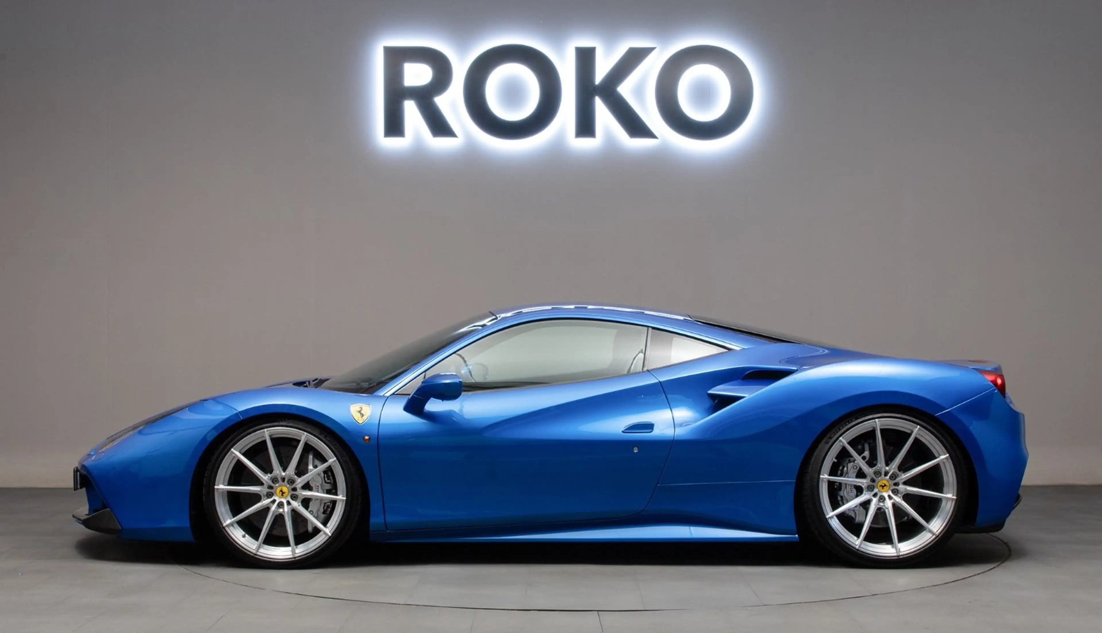 Ferrari 488 Coupé LIFT Carbon JBL Keramik CAM Leder — photo 10