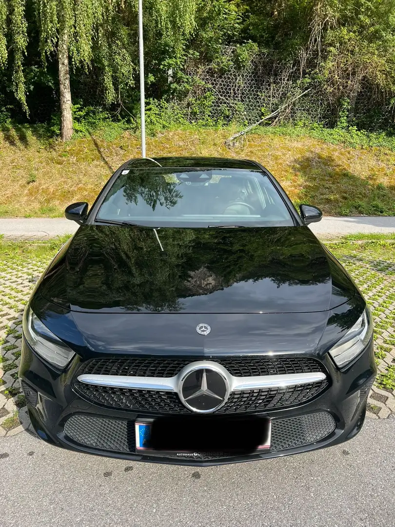 Mercedes-Benz A 180 A 180 d Aut. Schwarz - 1