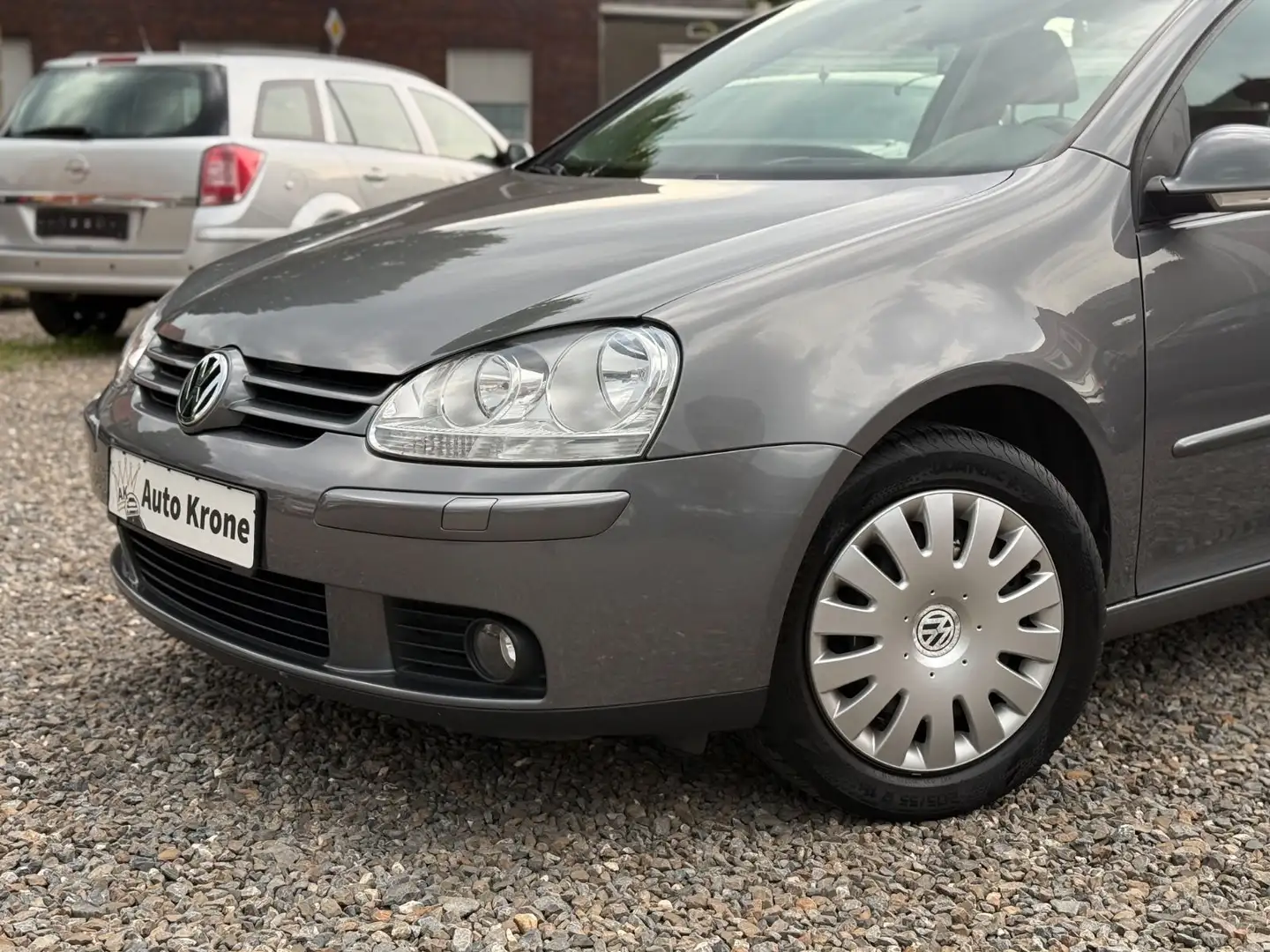 Volkswagen Golf V 1.4 Lim. Goal 2.Hand SHZ PDC Garantie TOP Grau - 2