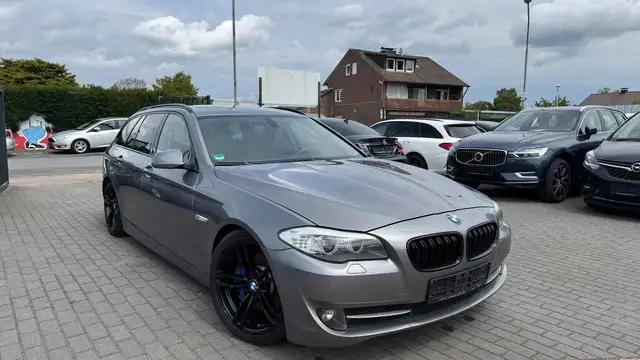 BMW 525 d Touring | AUTOMATIK |  XENON |  NAVI | PANO