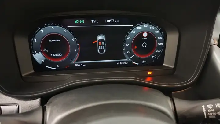 Nissan Juke 2025, foto 12