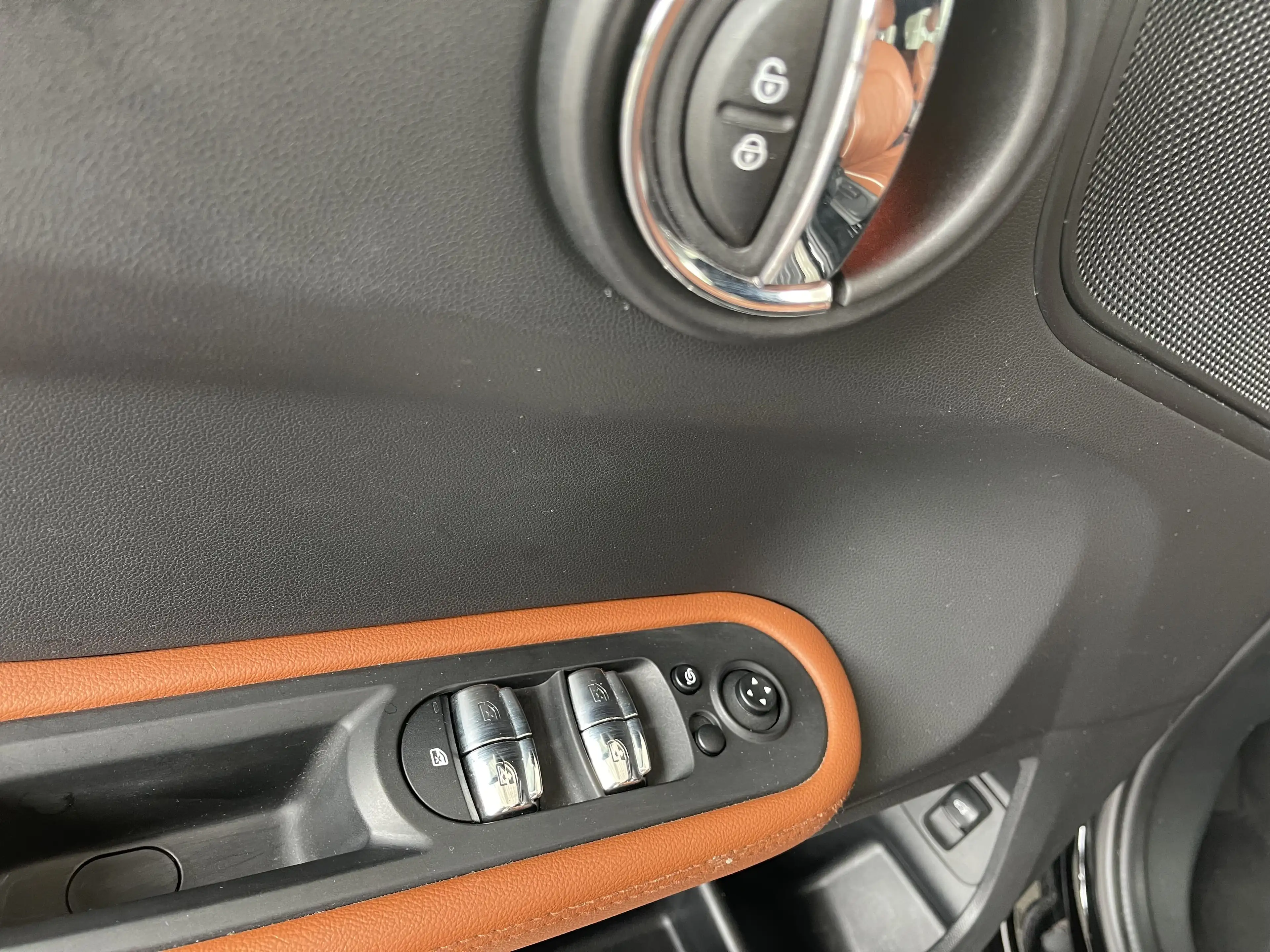 MINI Cooper Countryman 1.5iA *** GARANTIE + CUIR + LED + GPS PRO *** — photo 15
