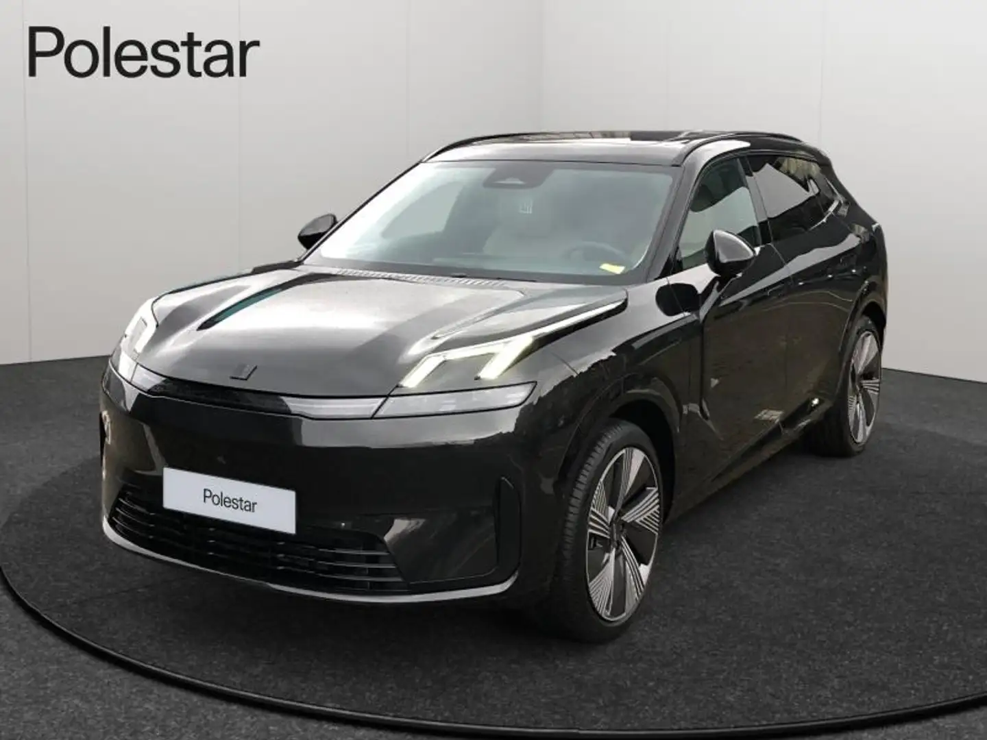 Lynk & Co 08 More Nero - 1