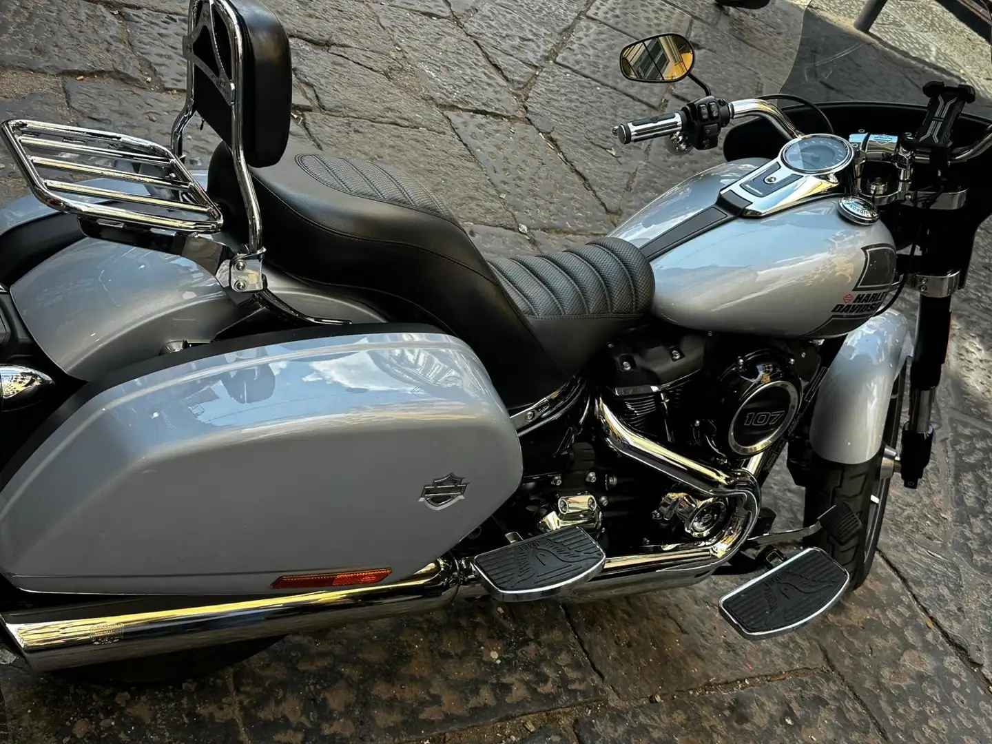Harley-Davidson Sport Glide Argento - 2