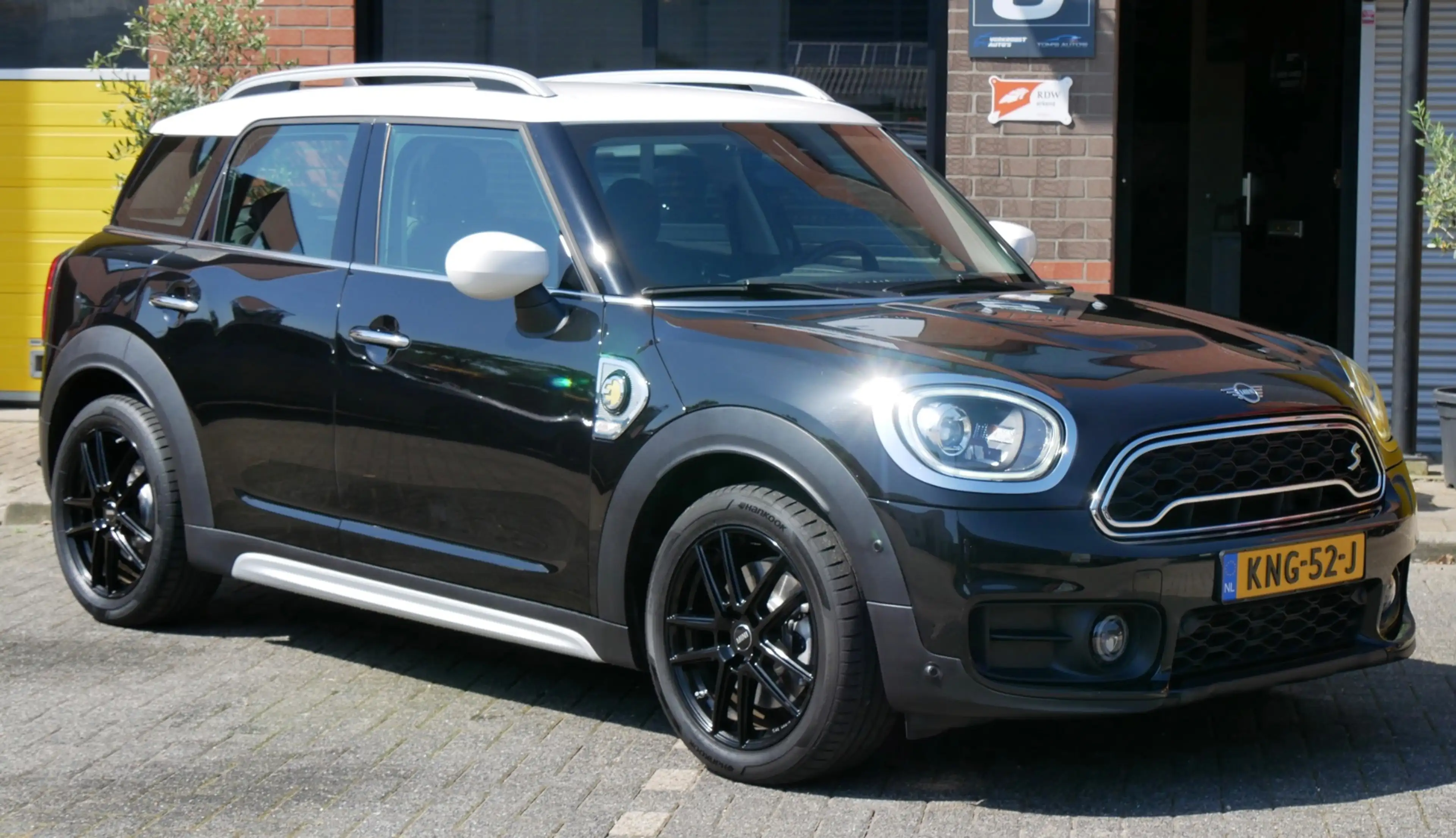 MINI Cooper SE Countryman 1.5 ALL4 Chili sportstoelen. camera. — photo 8