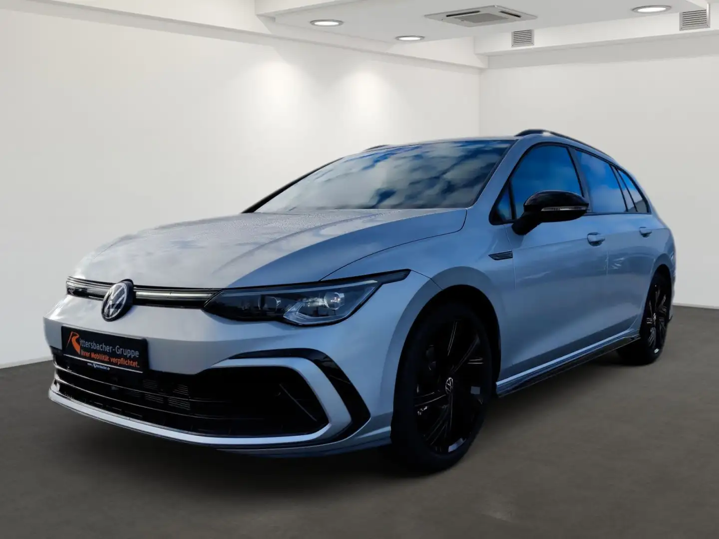 Volkswagen Golf Variant R-Line 1,5 l eTSI OPF 110 kW (150 P Plateado - 2