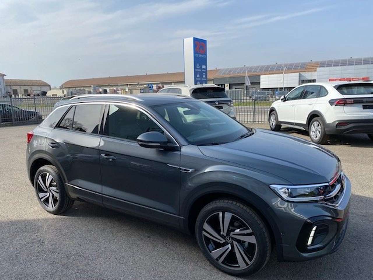 Volkswagen T-Roc 2.0 TDI R-Line DSG Nuova/Varie Manuale -€ 4.000