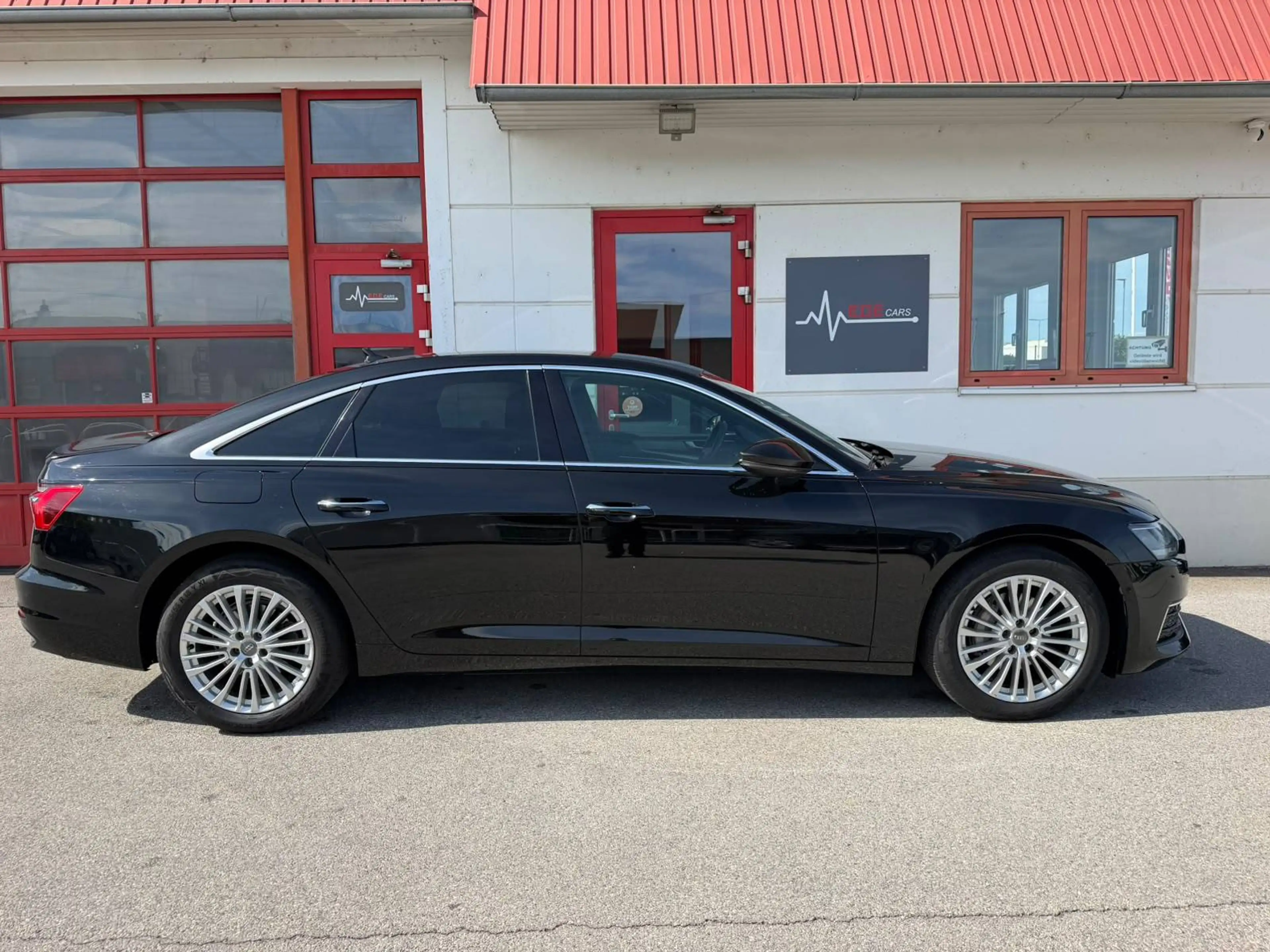 Audi A6 40 TDI design Limousine — photo 3