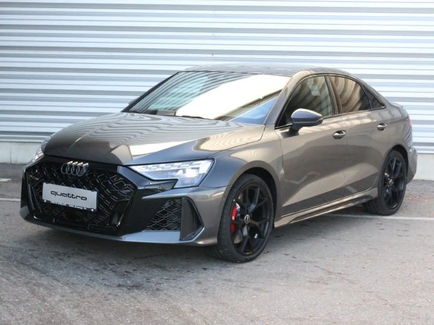 Audi RS3 LIMO facelift Sonderpreis* Schalensitze  NEUWAGEN Grau - 1