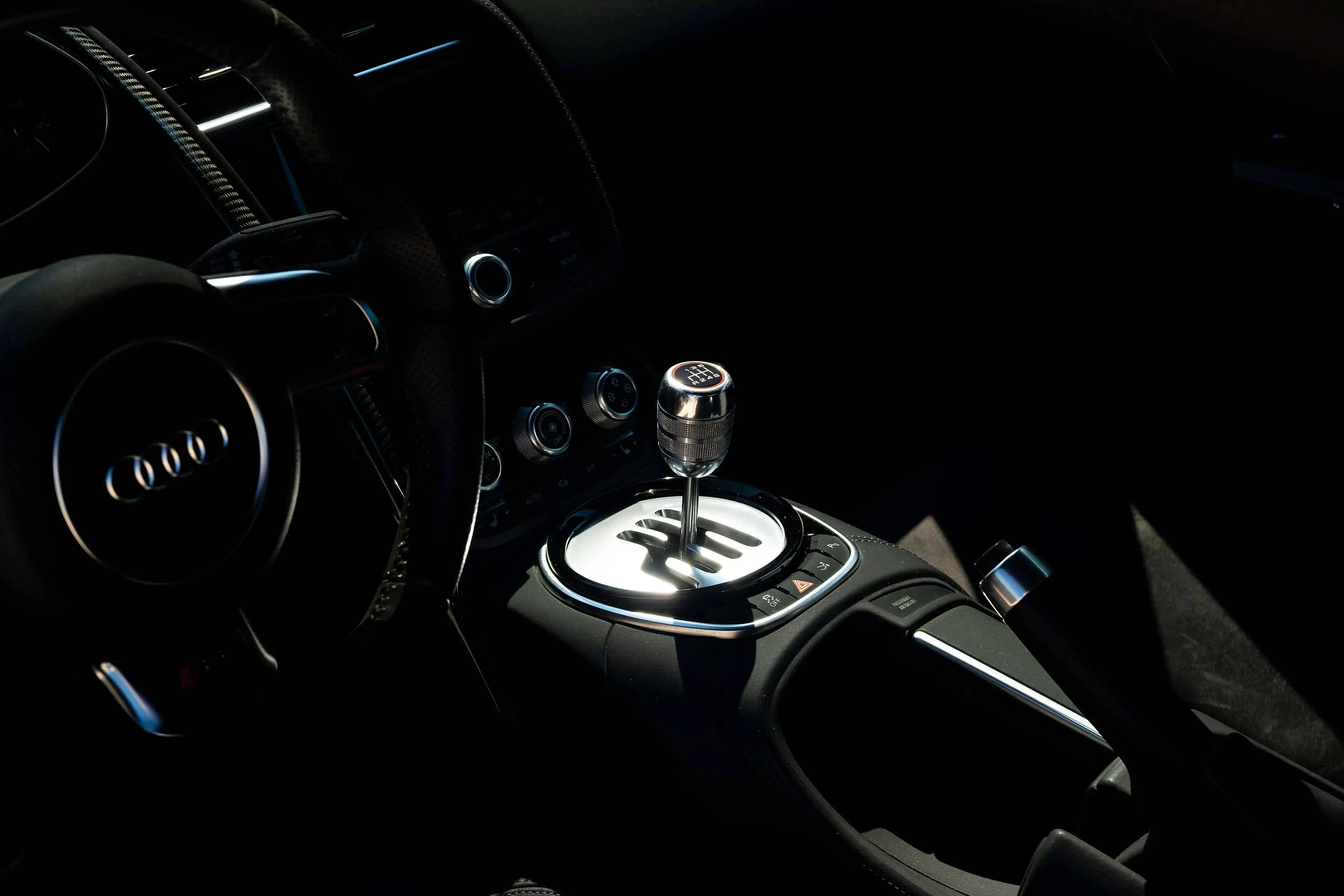 Audi R8 R8 5.2 V10 FSI | Manual gearbox! — photo 2