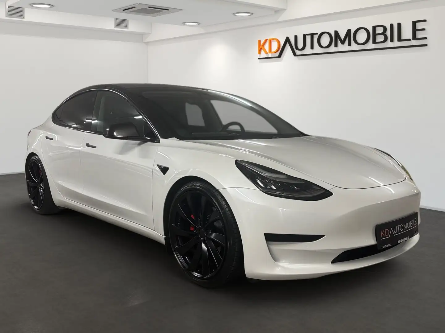 Tesla Model 3 Standard Range RWD Plus 57,5kWh Weiß - 2