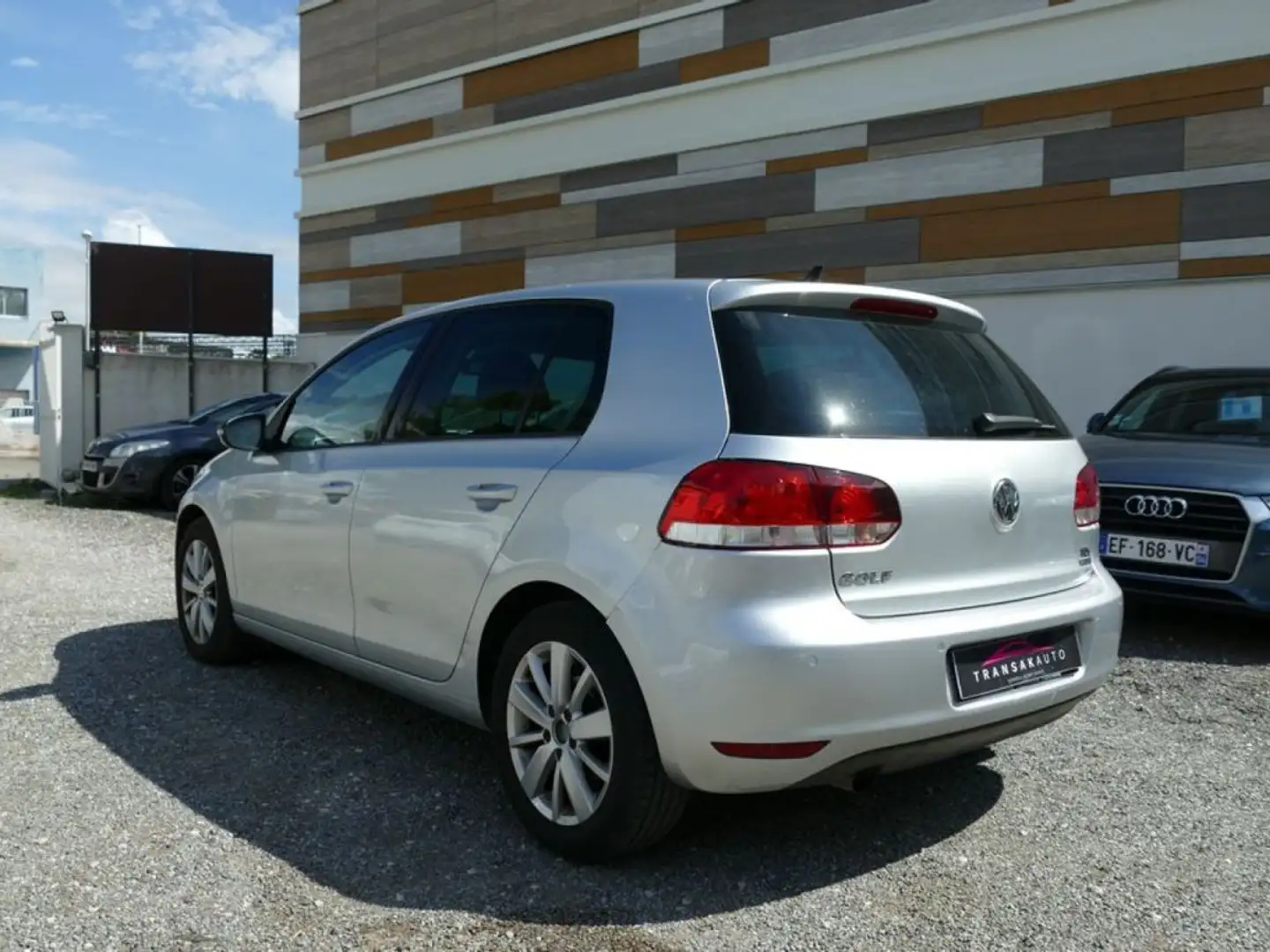 Volkswagen Golf VI 1.6 TDI 105 Ch CARAT DSG7 Grau - 2