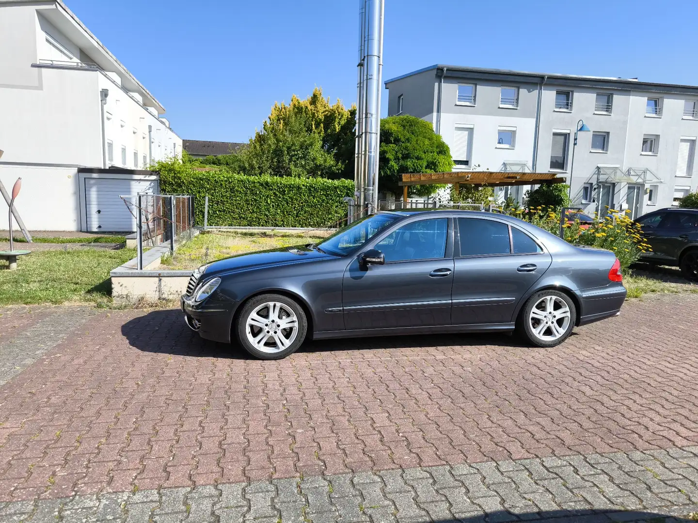 Mercedes-Benz E 280 CDI 7G-TRONIC Avantgarde SPORT PAKET FACELIFT - 1
