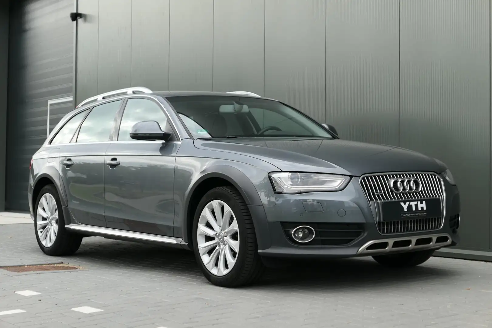Audi A4 allroad quattro 2.0 TFSI Pro Line Grijs - 2