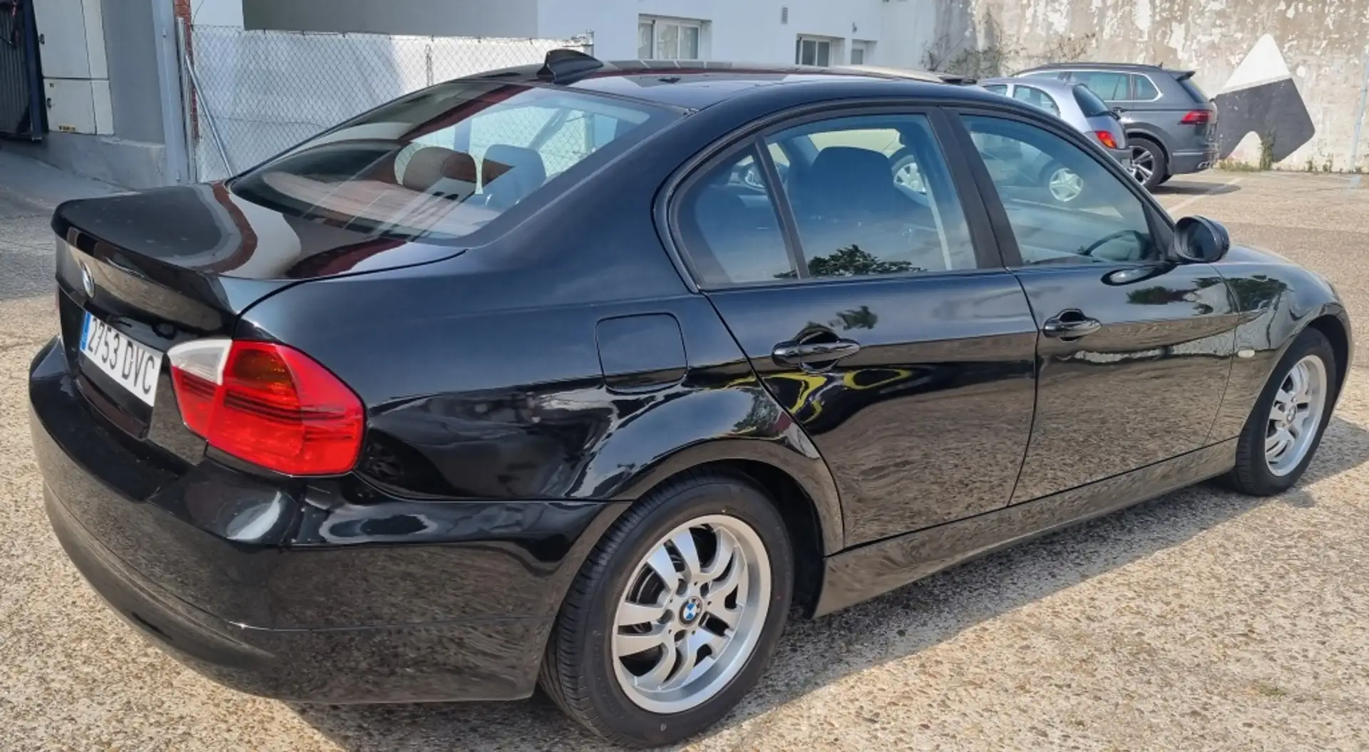 BMW 320 320d Noir - 2