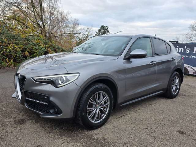 Imagine Alfa Romeo Stelvio Q4 Automatik 18 Zoll Leder Navigation Lane-assiste