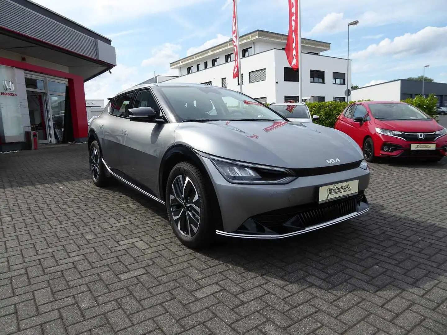 Kia EV6 58-kWh Wärmepumpe / Air-Paket Grijs - 2