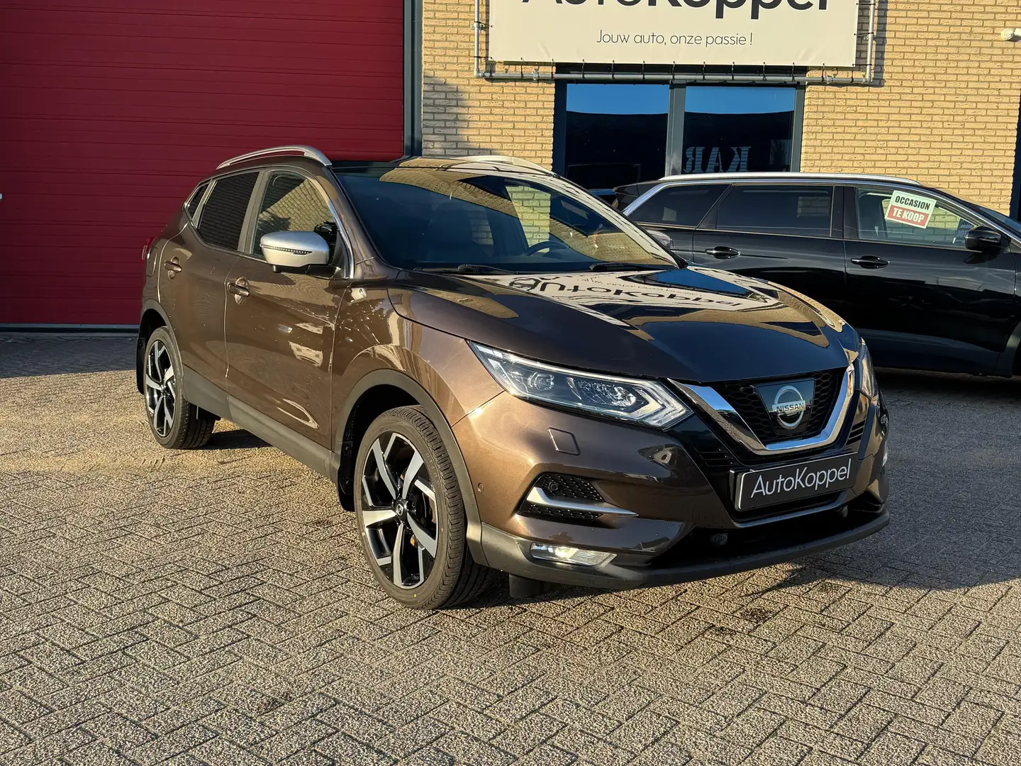 Nissan Qashqai 1.2 Tekna 17" Bruin - 2