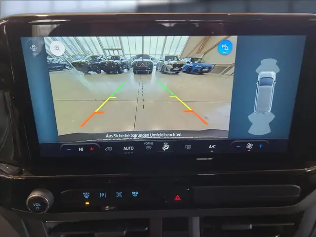 Ford Tourneo Custom view 12