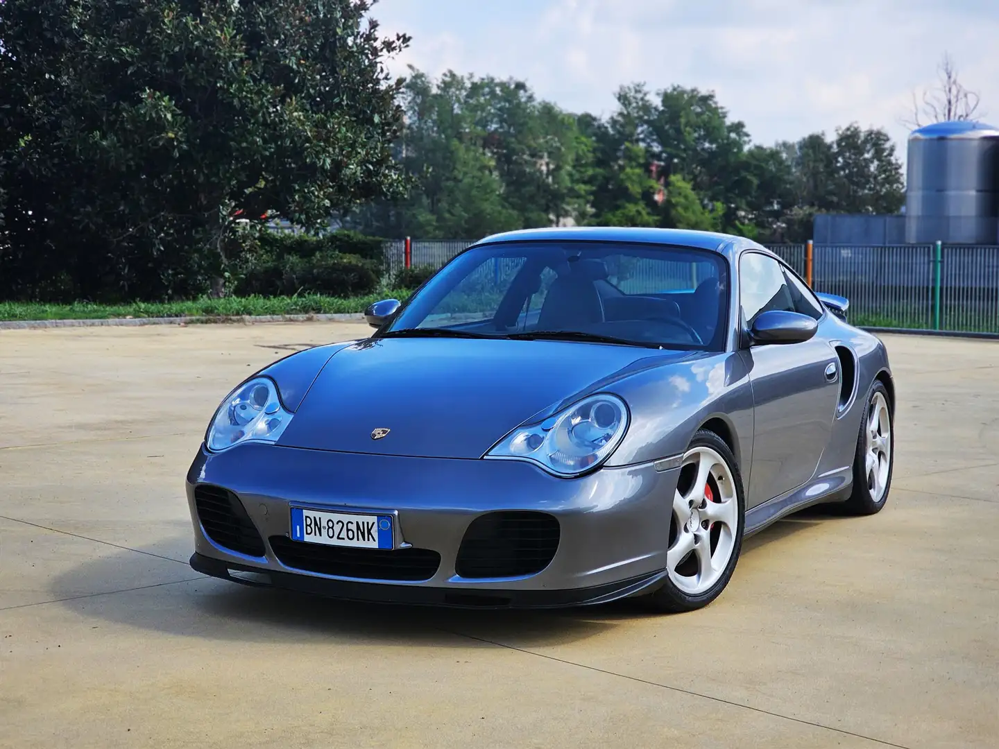 Porsche 911 911 IV Carrera 996 Coupe 3.6 Turbo Grigio - 1