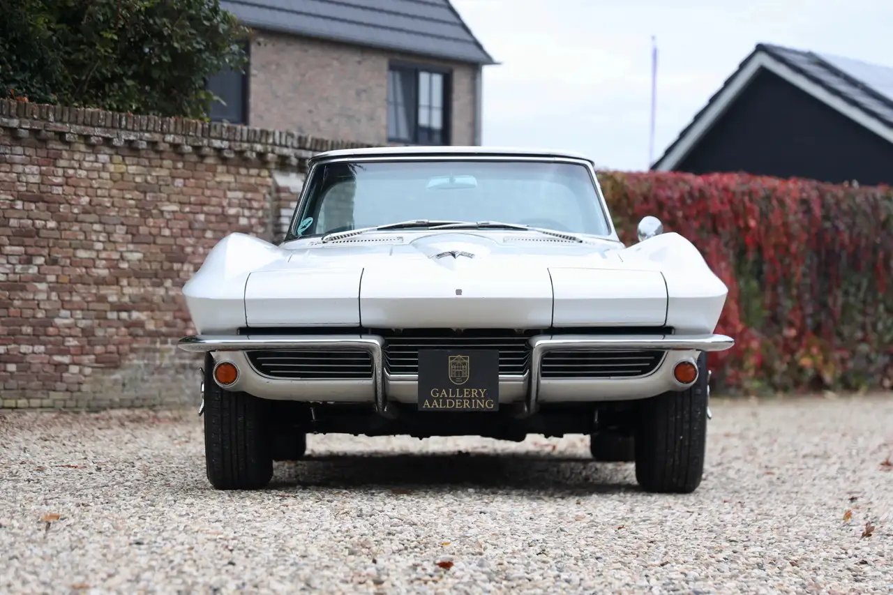 Chevrolet Corvette C2 Sting Ray Convertible "First paint - Highly ori, foto 5
